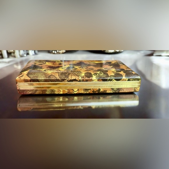 Vintage Mele Earring Hard Clam Shell Box, Brown & Gold Tortoise Shell - Picture 5 of 7